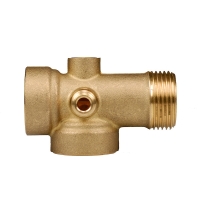 T 5 voies - prise contacteur et manomètre